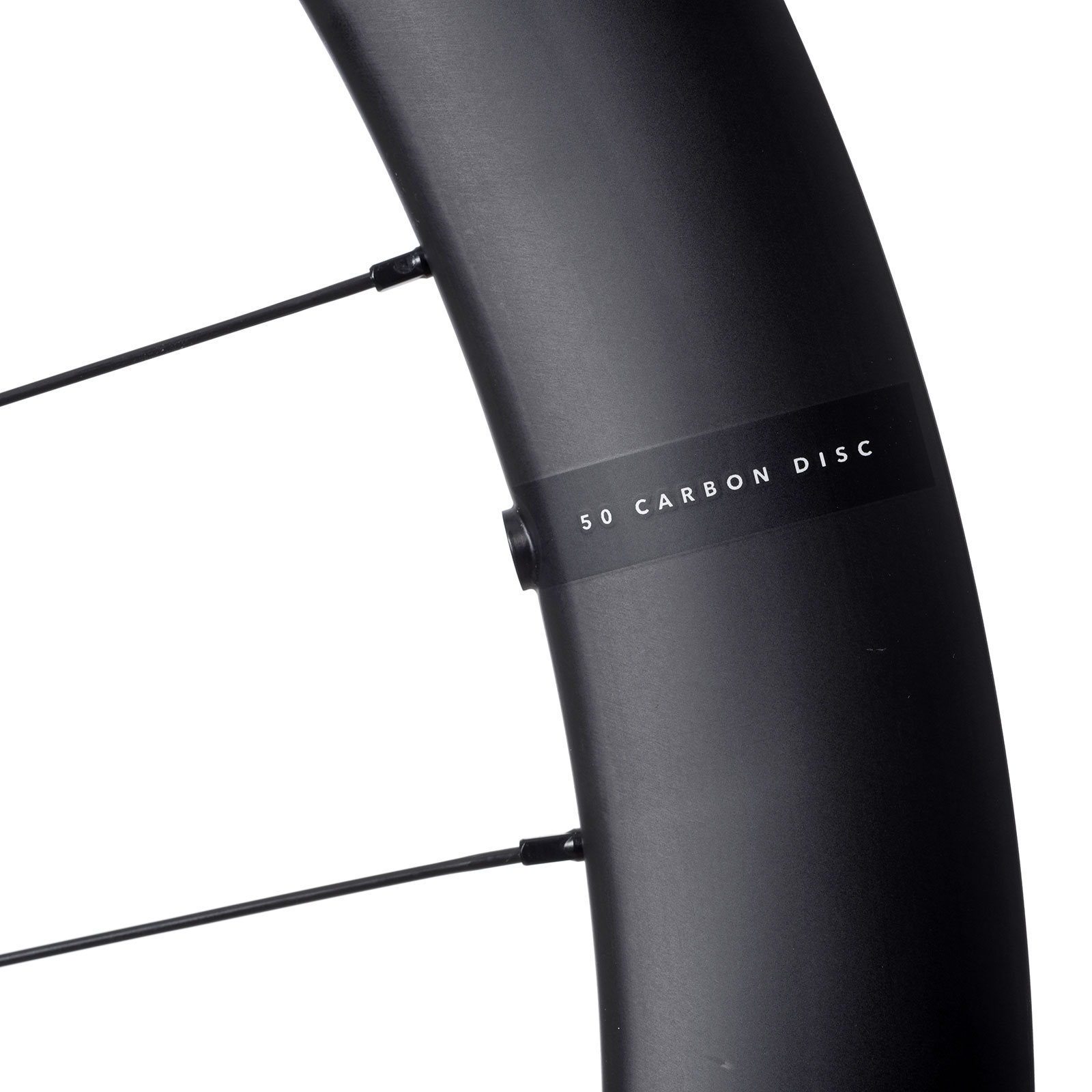Las ruedas de bicicleta de carretera aerodinámicas asequibles más vendidas Hunt Carbon Disc 2024 mejoradas, detalle del orificio de la válvula de 50 mm de profundidad