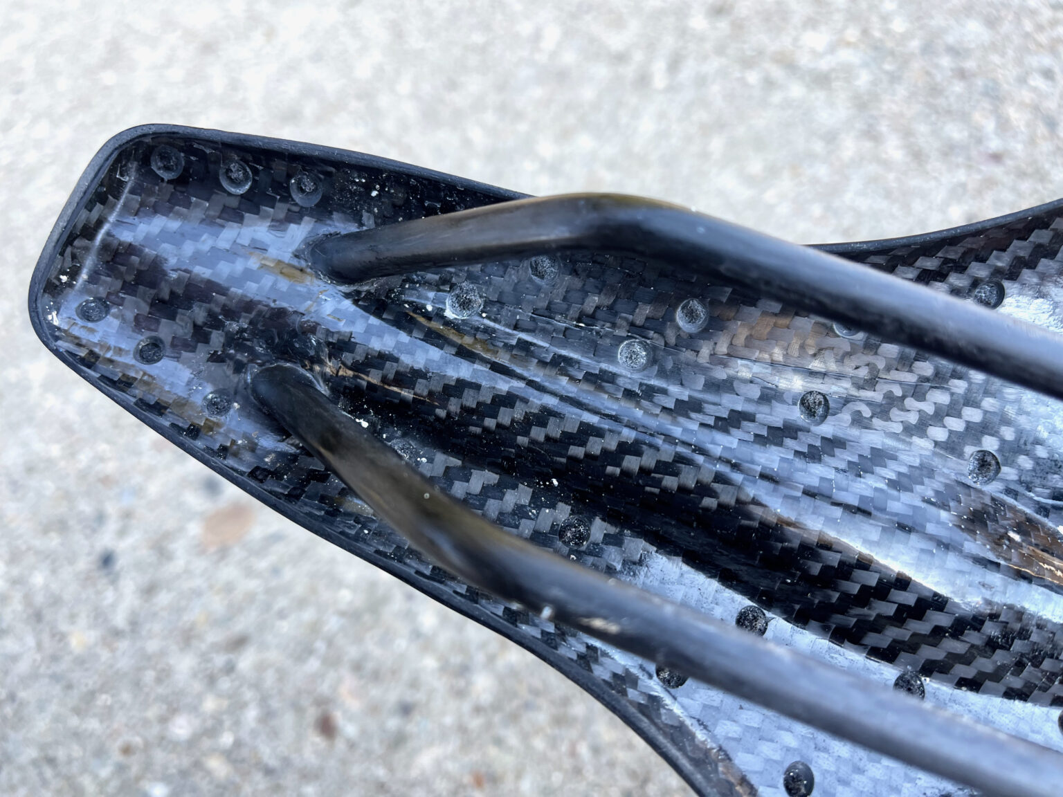 WOVE Mags Saddle Revisión detalle número de fijación del riel